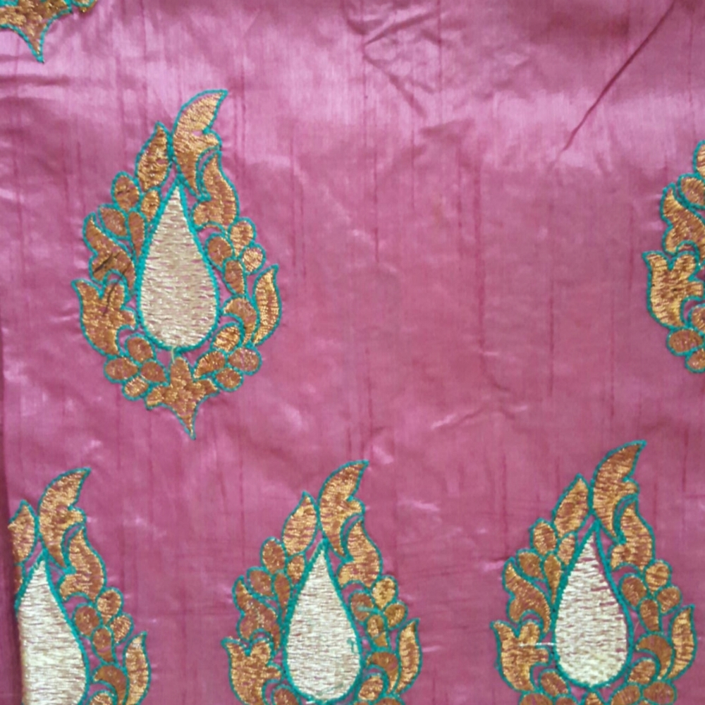Indian Saree - Picture 4 of 6